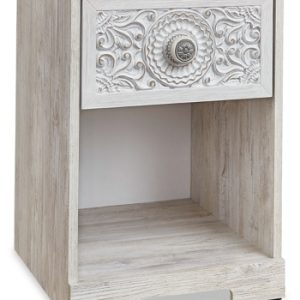 Paxberry Nightstand